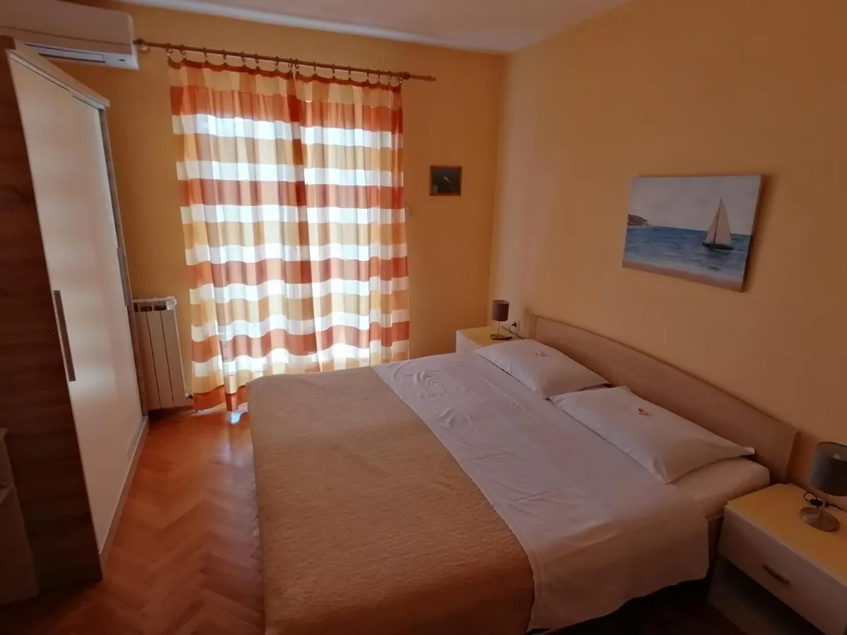 Apartments Tonka Frankovic Moscenicka Draga Croatia