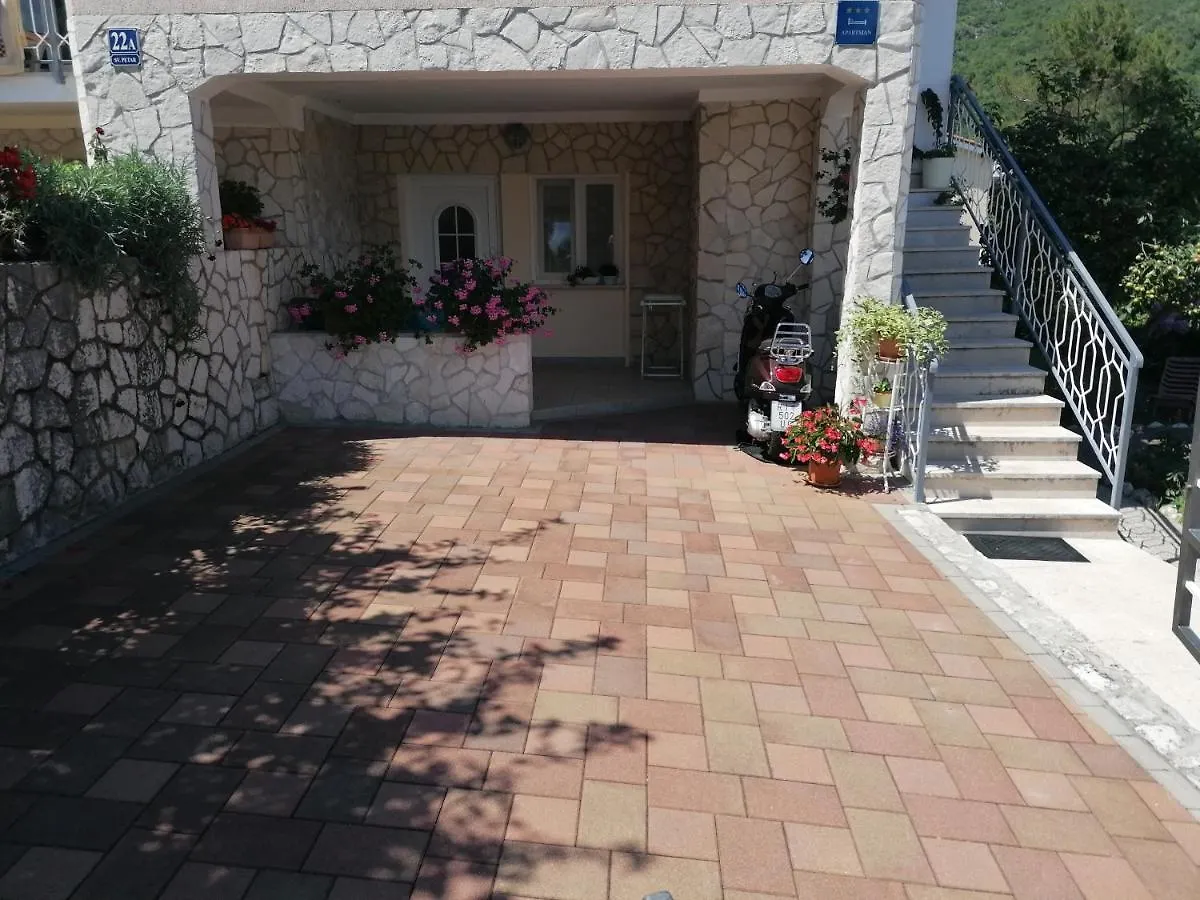 Apartments Tonka Frankovic Moscenicka Draga