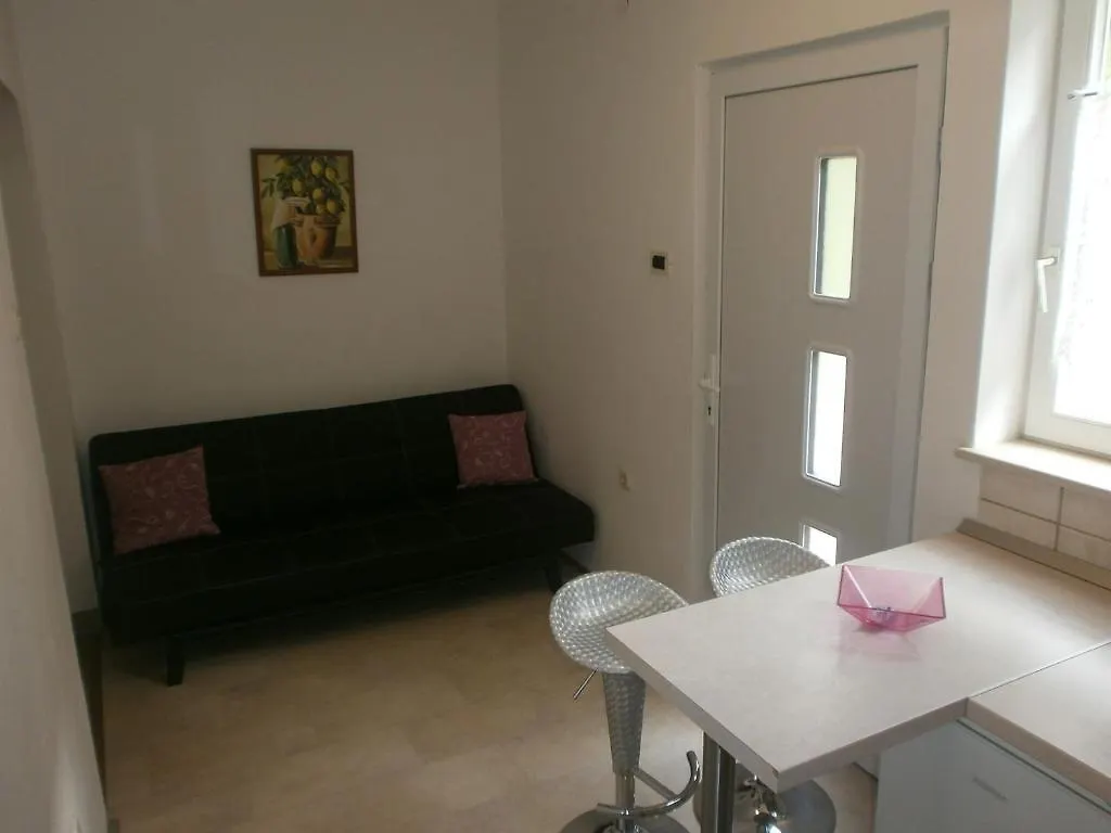 *** Guest house Apartments Tonka Frankovic Moscenicka Draga Croatia